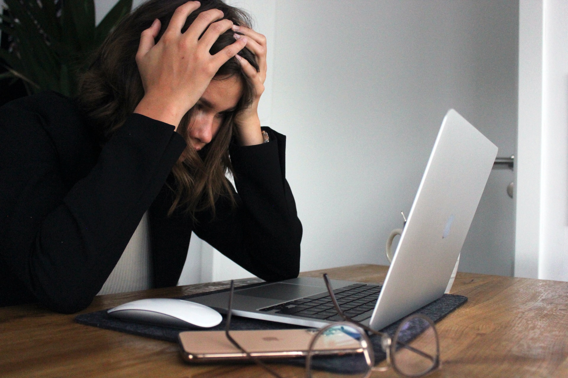 Frame Error in Surveys: Causes, Effects & How to Minimize