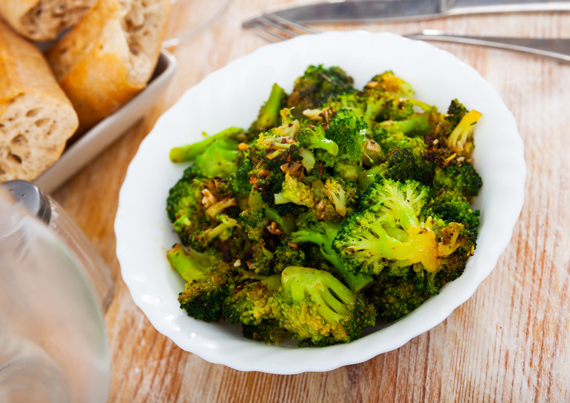 Roasted broccoli with prosciutto