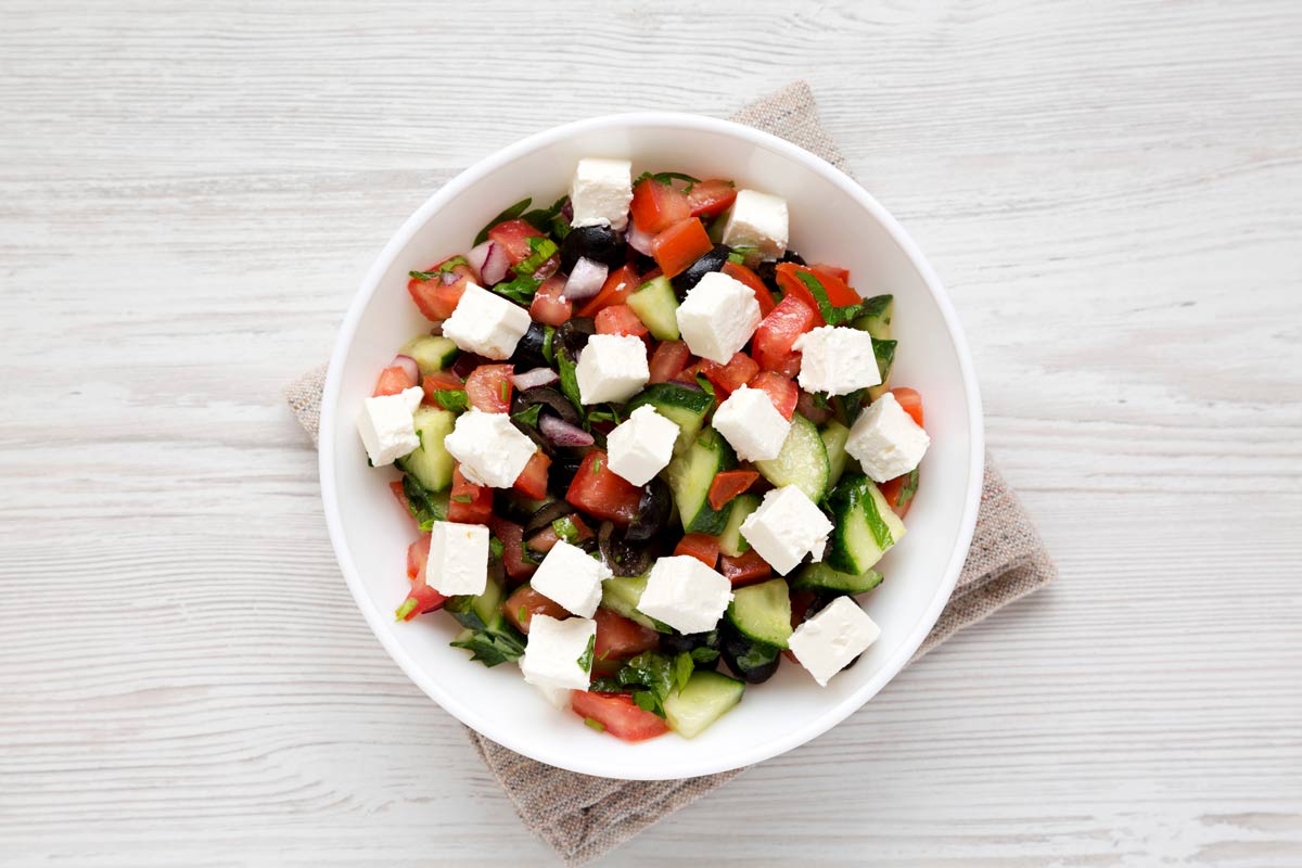 Turkish Shepard's Salad (Çoban Salatasi)