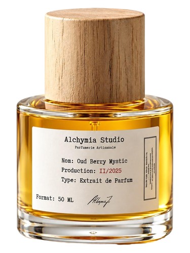 Oud Berry Mystic bottle