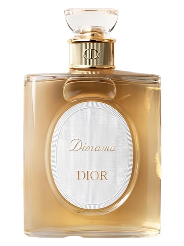 Diorama (2026) bottle