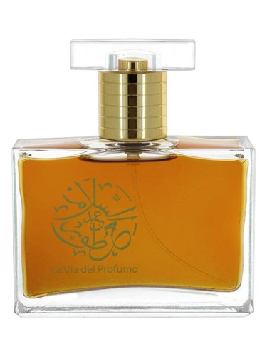 Amber Oud bottle