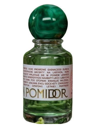 Pan Pomidor bottle