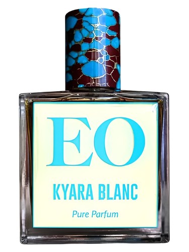 Kyara Blanc bottle