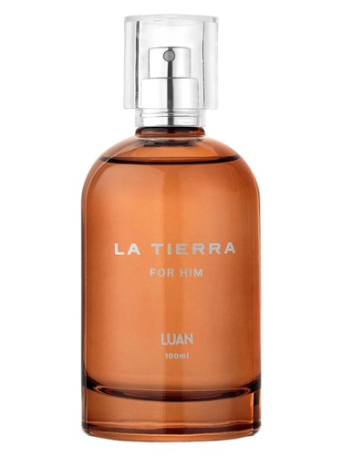 La Tierra For Him bottle