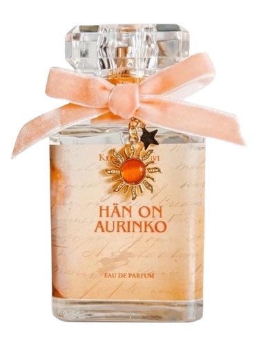 Hän On Aurinko bottle