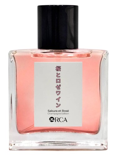 Sakura et Rosé Champagne Edition bottle