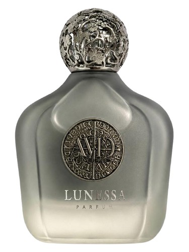 Lunessa bottle