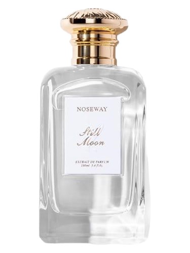 Still Moon 無垢月 bottle