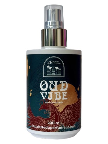 Oud Vibes bottle