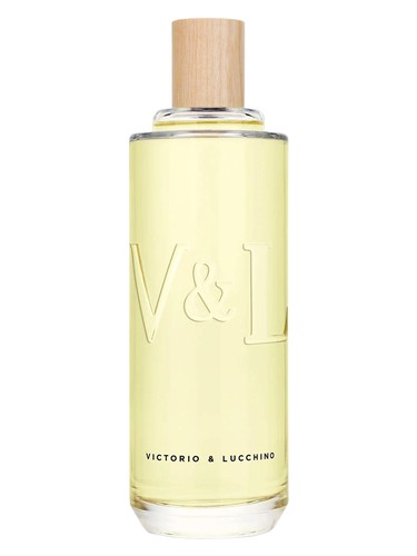 Pura Vida bottle
