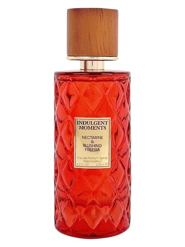 Nectarine & Blushing Freesia bottle