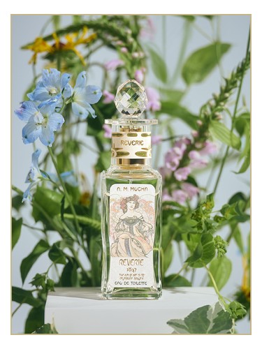 Reverie 1897 bottle