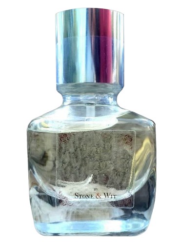 Candelere bottle
