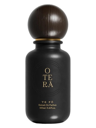 Te Pō bottle
