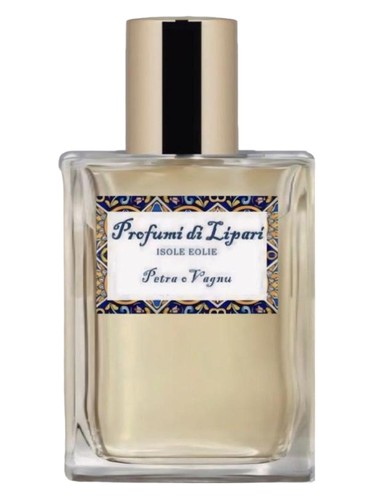 Petra O' Vagnu bottle