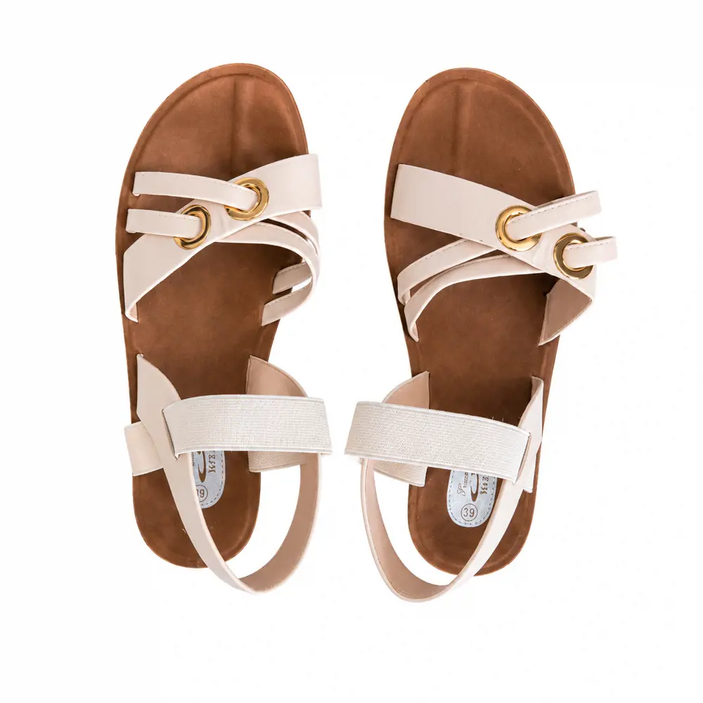 Sandalias Planas con Argollas