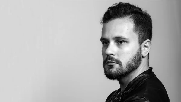 Luan Del Savio, o designer que aposta na singularidade