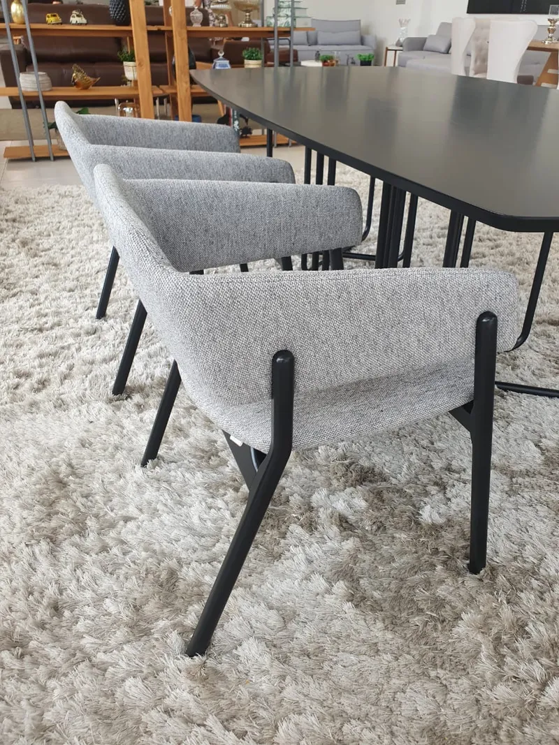 mesa de jantar com 8 cadeiras