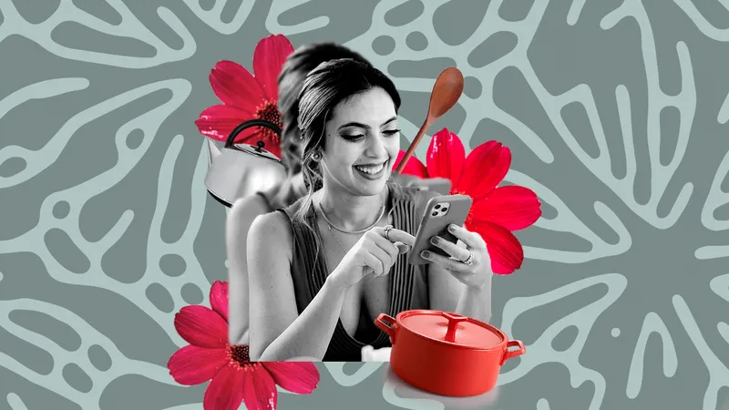 A imagem é uma colagem em que possui um plano de fundo, fotos da arquiteta e alguns elementos como flores e panelas ao redor