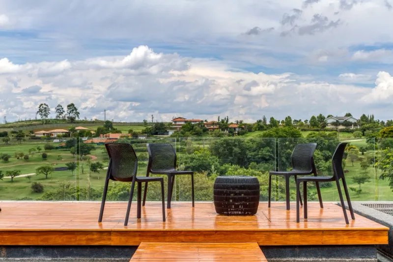 Cadeira de área externa resistente