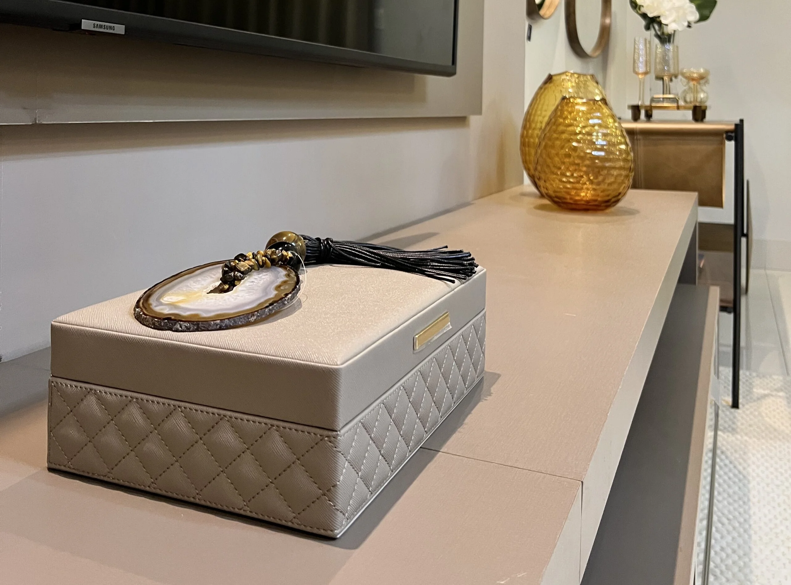 Decoração Autêntica e Sofisticada: Estilo na Fratelli House