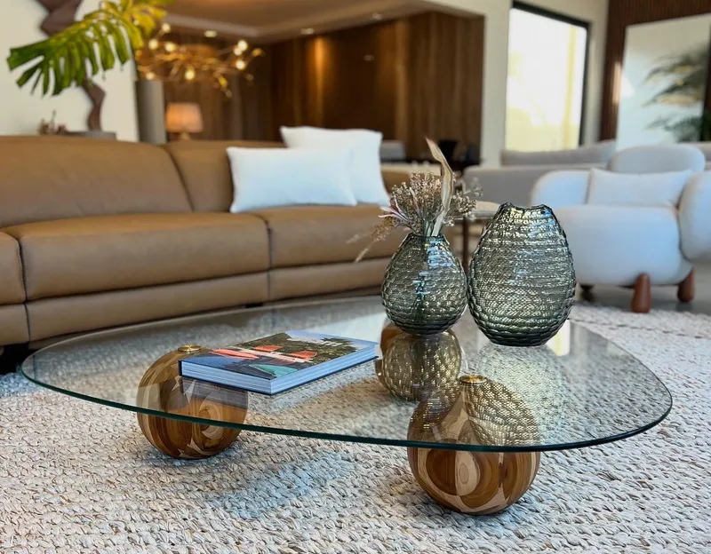 Mesa de Centro de Vidro: Elegância e Sofisticação para Sua Sala de Estar