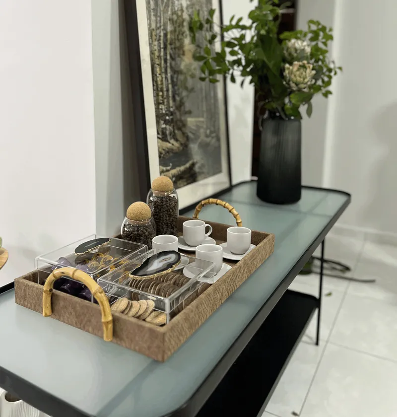 Aparadores de Alto Padrão: Sofisticação e Design para sua Sala