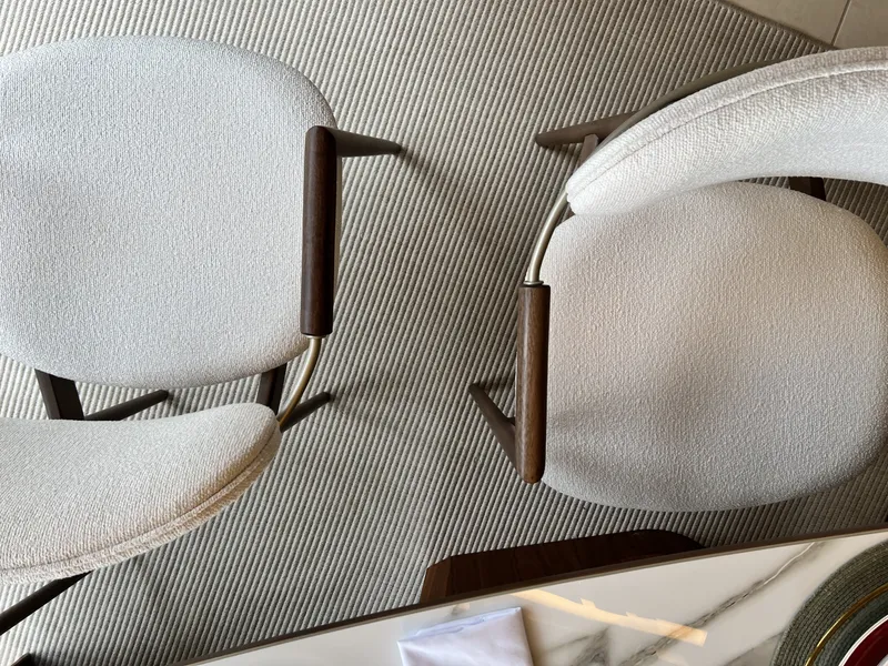 Cadeira de Jantar de Alto Padrão: Conforto e Design na Fratelli House