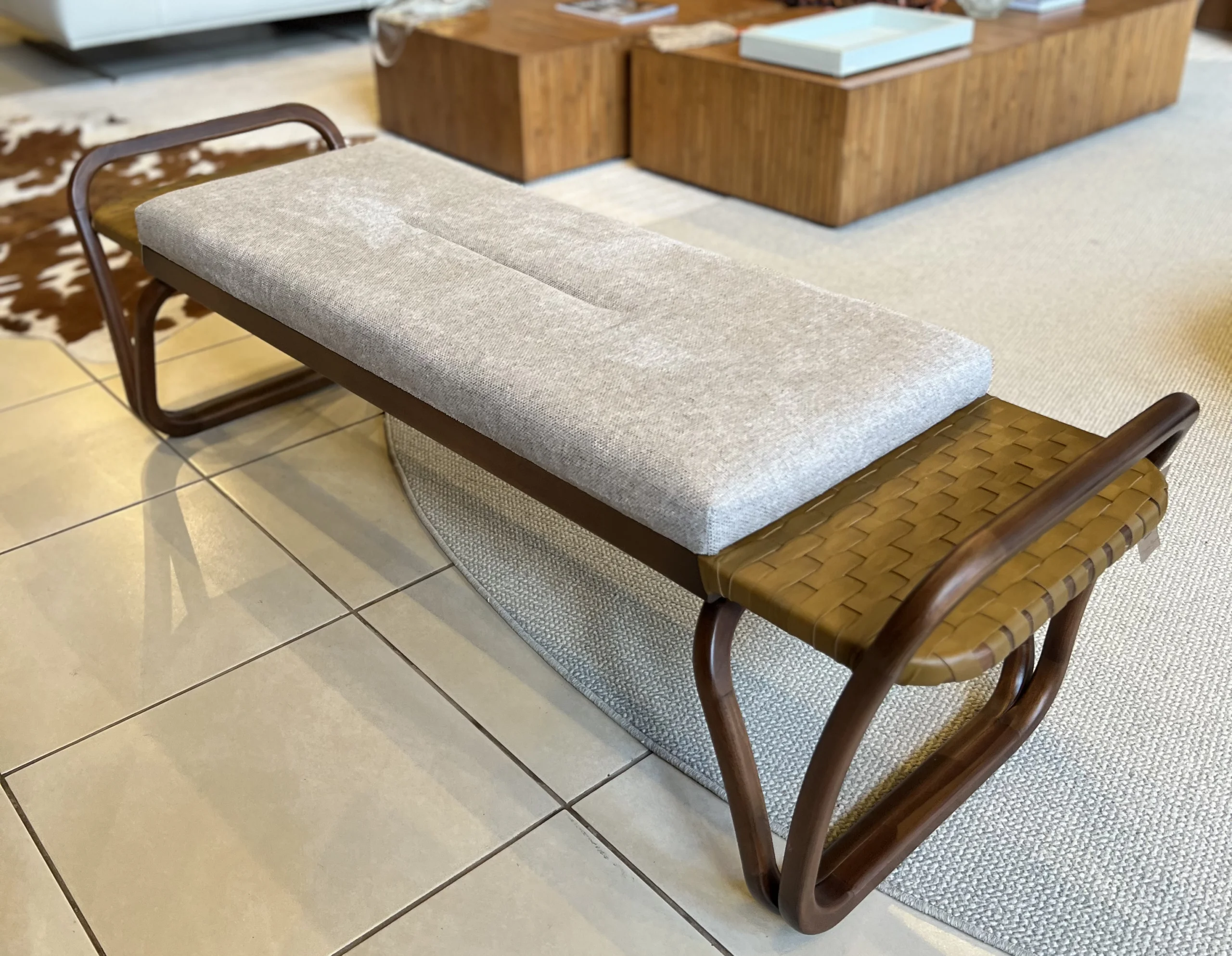 Banco de Design para Ambientes Elegantes