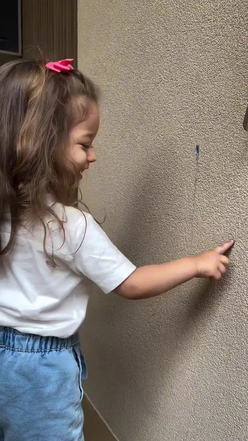 Revestimento Cristal: Paredes laváveis que mantêm a estética ideal