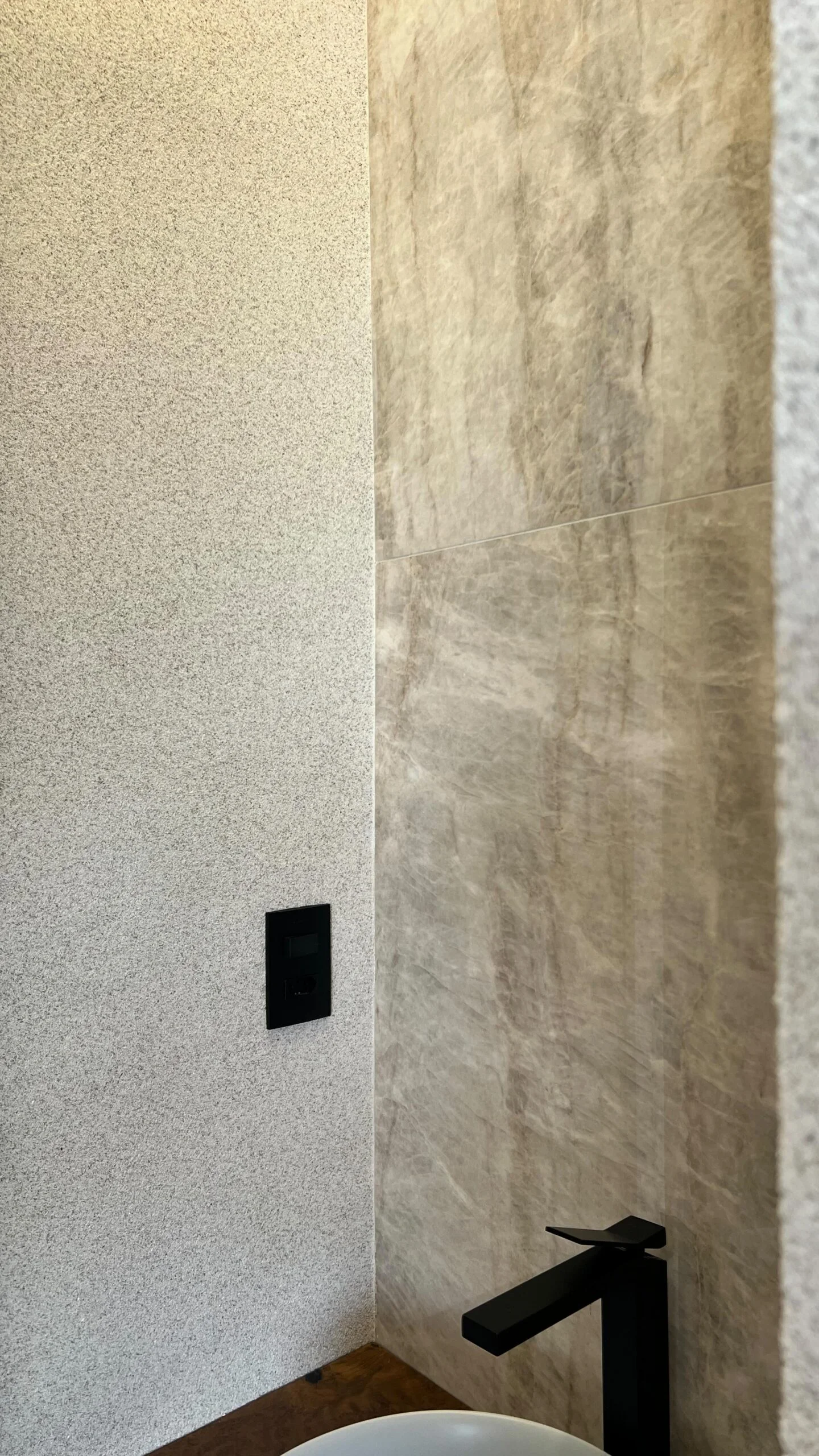 Revestimento Cristal: Combinação de Tonalidades para Acabamento Sofisticado