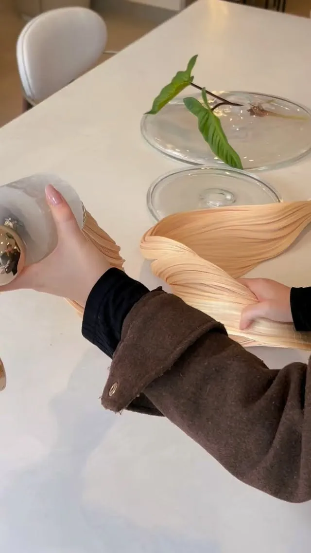 Como escolher um colar para mesa de jantar com estilo e elegância.