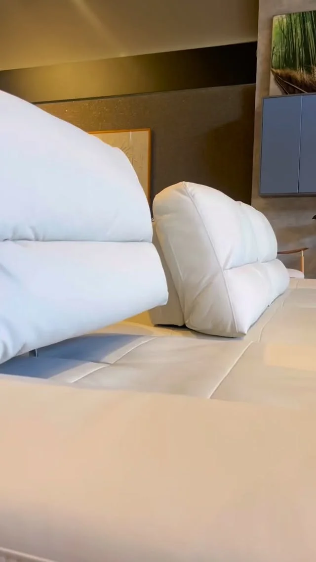 Como escolher o sofá em couro perfeito para sala de estar.