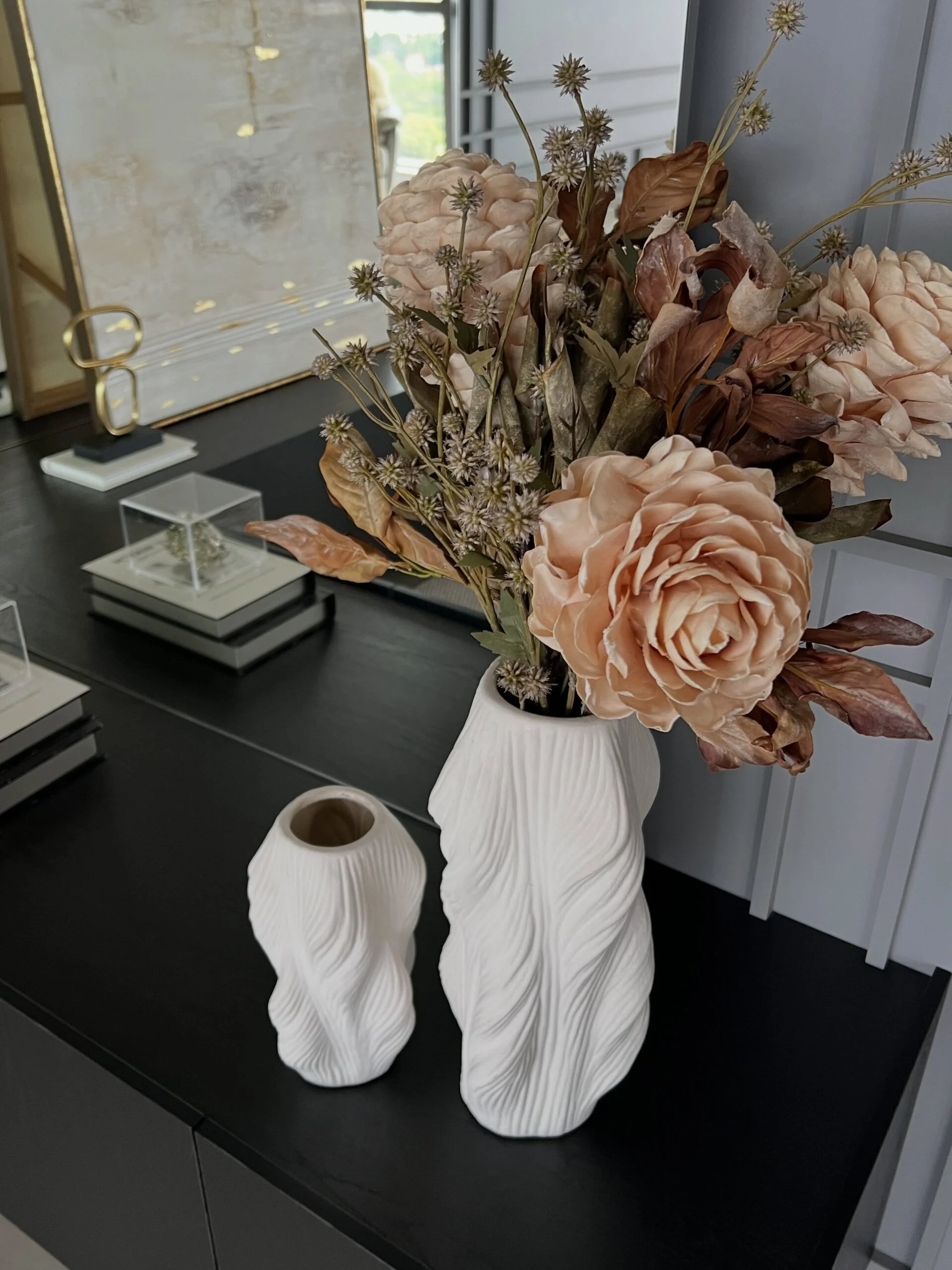 Como criar uma decoração sofisticada e acolhedora para a minha casa.