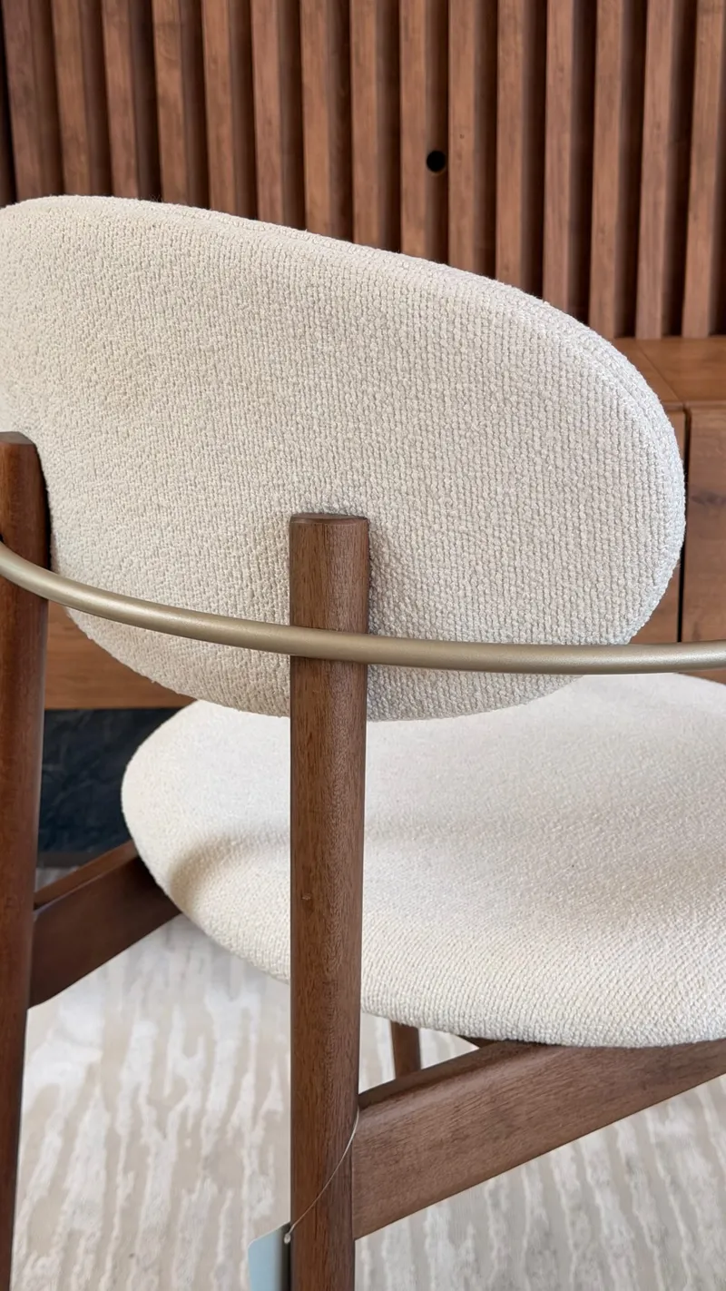 Como escolher cadeiras de jantar para sala de jantar elegante.