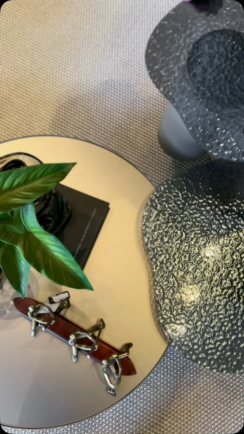 Como escolher a mesa de centro perfeita para sua sala
