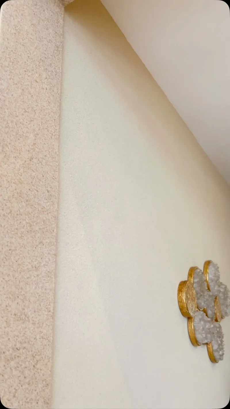 Como usar revestimento cristal para deixar o quarto elegante