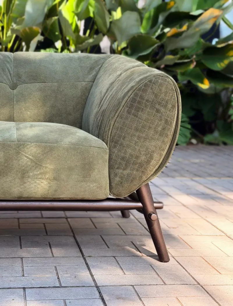 Como decorar a sala com poltronas de forma prática