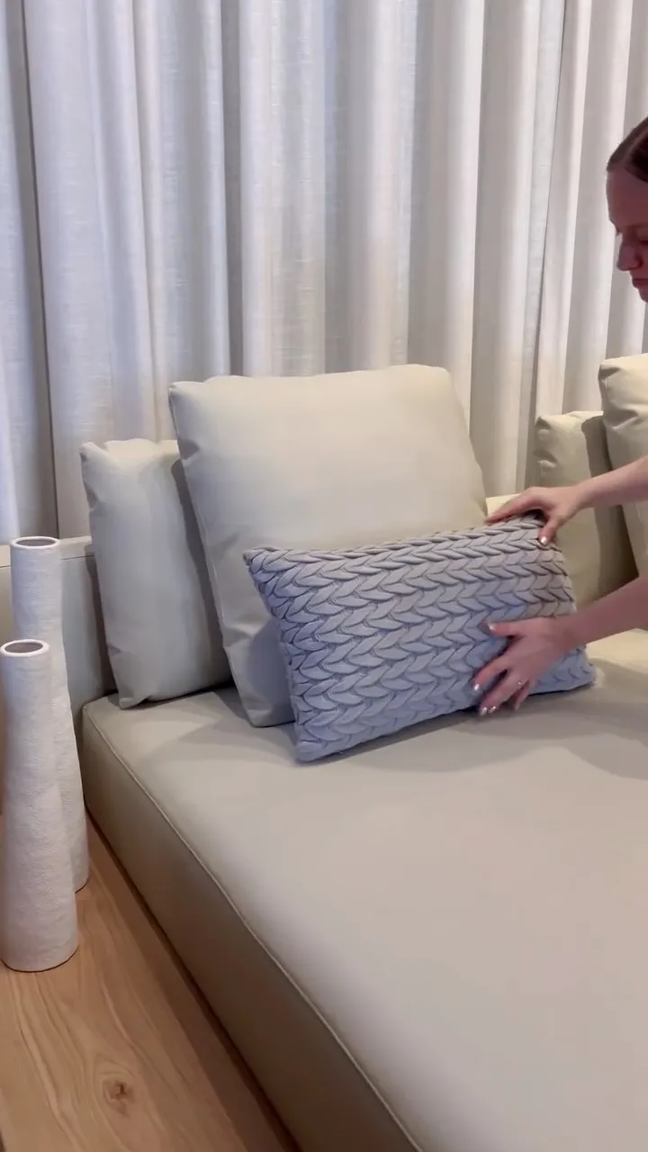 Como escolher mesa de centro para sala de estar de acordo com o estilo do meu living.