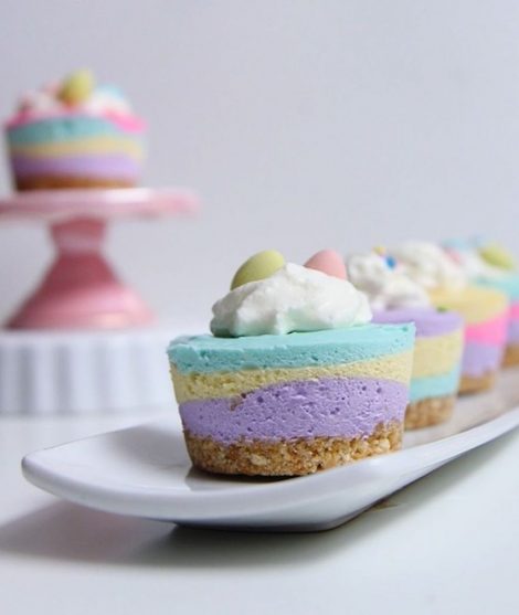 pastel mini egg cheesecakes