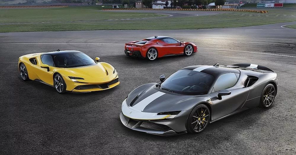 ferrari-sf90-stradale-28-10-2023