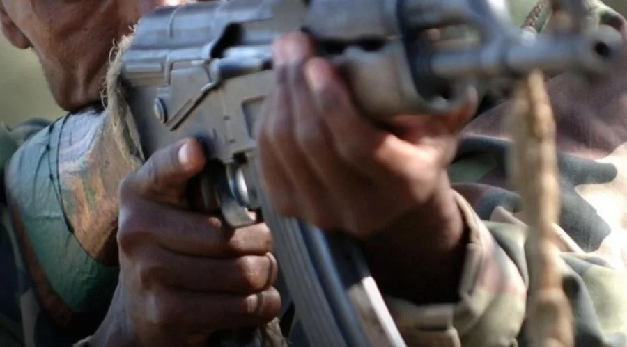 Gunmen-nigeria-enoploi-0190190191-1-e1700996600545.jpg