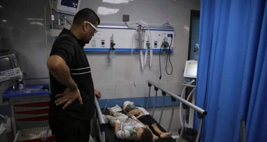 gaza-hospital-70490912.jpg
