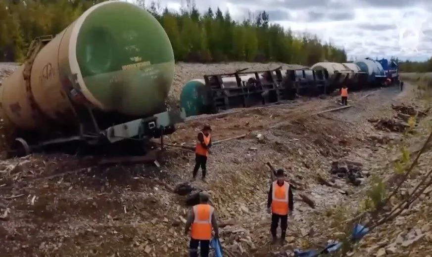 treno-rossia-e1699727255284.jpg