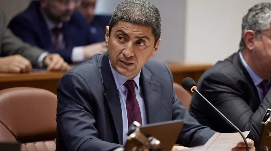 avgenakis-122133345122-1.jpg