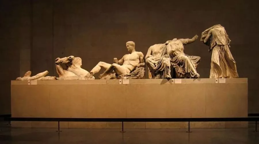 glypta-parthenona-121222221.jpg