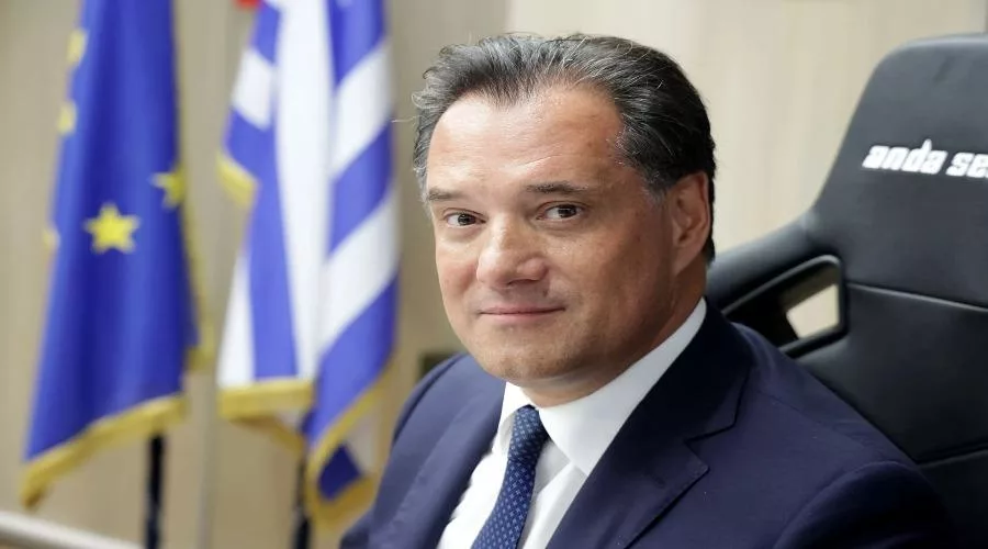 adonis-georgiadis-00991221.jpg