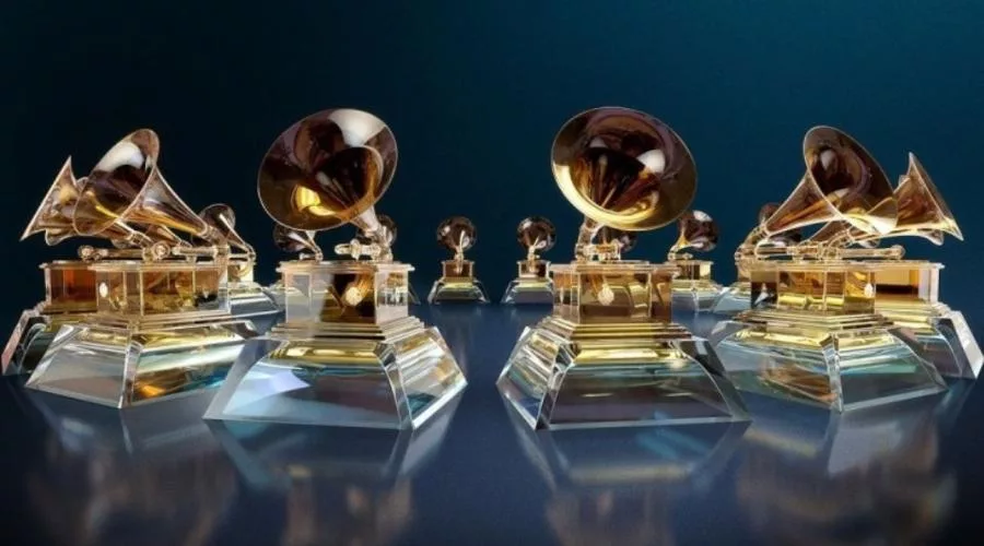 grammy 11112122.jpg