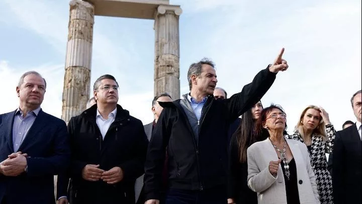 mitsotakis-1-1-1.jpg